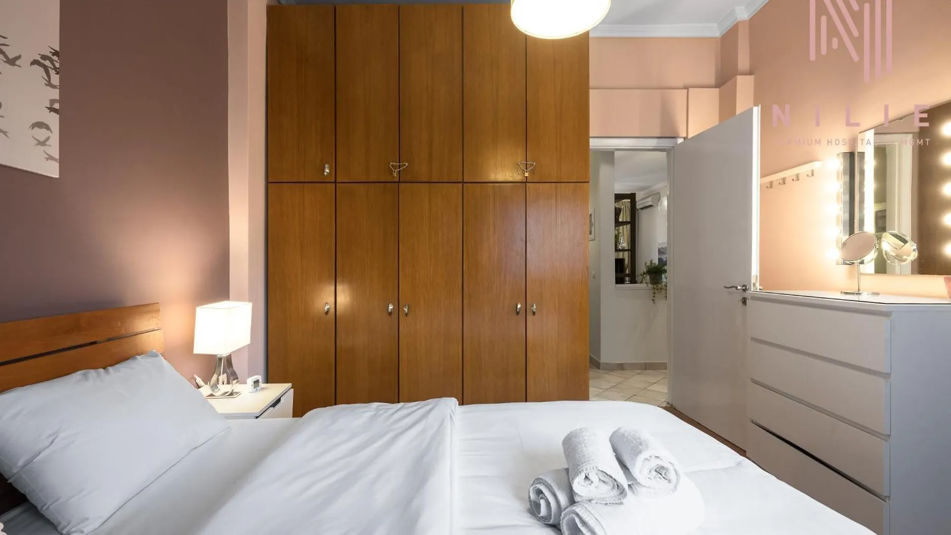 Florence, Nilie Hospitality Mgmt Thessaloniki Greece